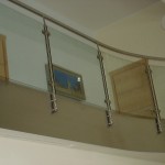 Лестничные ступени и ограждения из стекла 41