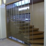 Лестничные ступени и ограждения из стекла 45